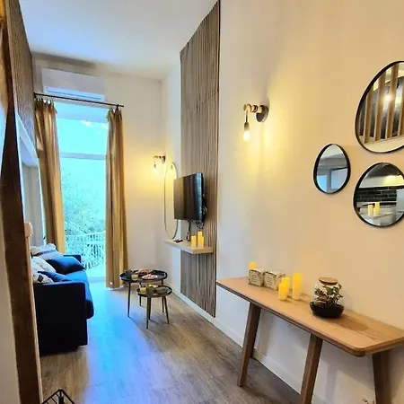 Coocon - Coeur De - Terrasse Lägenhet Nîmes