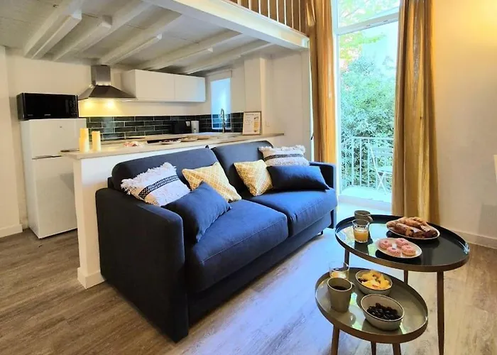 Coocon - Coeur De - Terrasse Apartment Nîmes